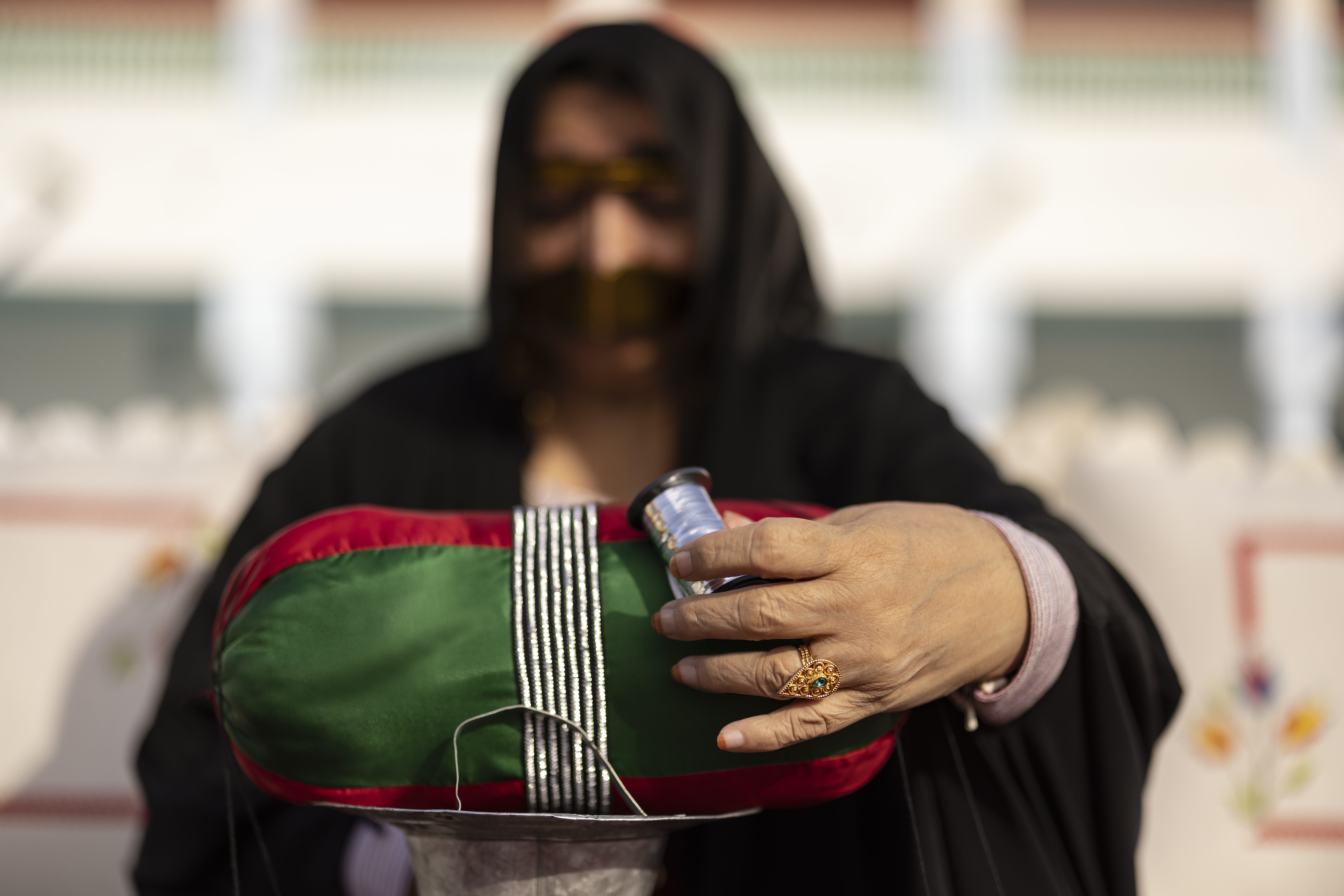 الثقافة والتقاليد في العين